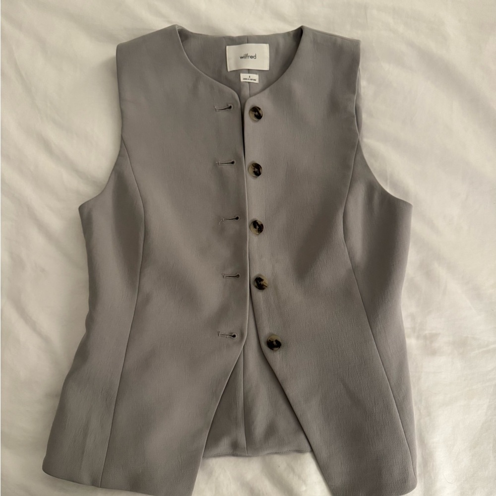 Wilfred regal gray buttoned Vest